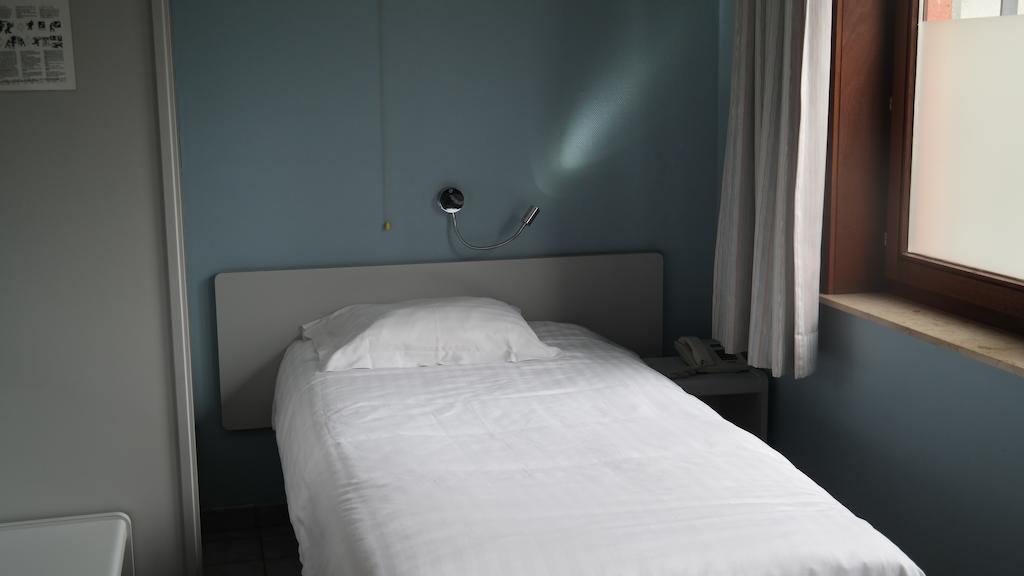 De Bonte Os Hotel & Tower Руселаре Стая снимка