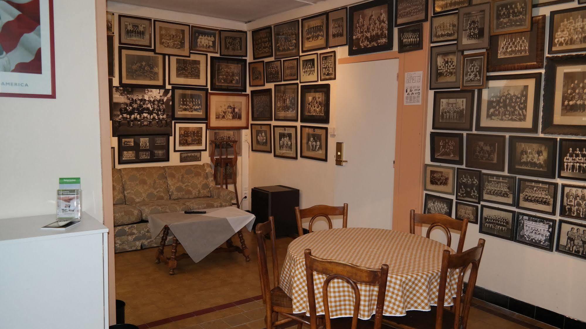 De Bonte Os Hotel & Tower Руселаре Екстериор снимка